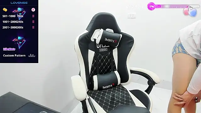 X-manhのウェブカメラショー