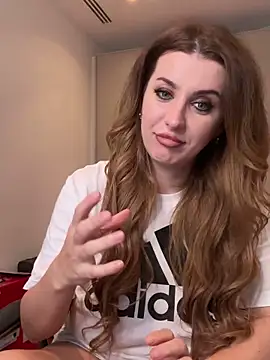 RoxxyDallasのライブXXXチャット