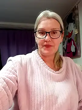 irinamaux Chat XXX in diretta