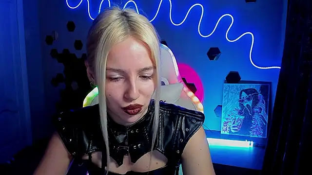 mistress_annaa Adlı Modelin Canlı XXX Sohbeti