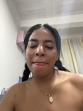 Chatroom XXX en direct de Vanessarios01