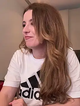 RoxxyDallas 现场XXX聊天