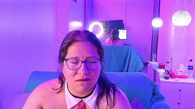 Czat XXX na żywo – scarlett_widow_