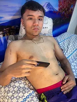 CreamKingg 网络视讯表演