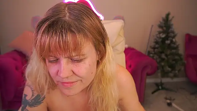 BellaLaPetit Live XXX-Chat