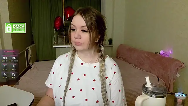 elven_dreams_ Adlı Modelin Canlı XXX Sohbeti