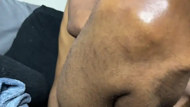 MobyDxck Adlı Modelin Canlı XXX Sohbeti