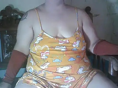 bigmommaxxx81 Adlı Modelin Canlı XXX Sohbeti