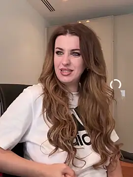 RoxxyDallas' Live XXX Chat