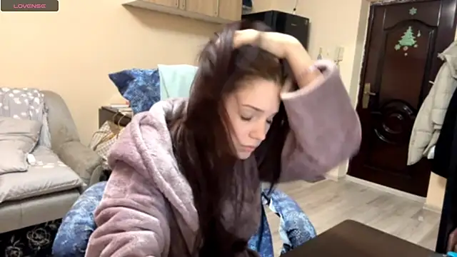 RiaDendy Live XXX Chat