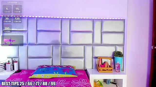 دردشة LovelyNickii الجنسية المباشرة