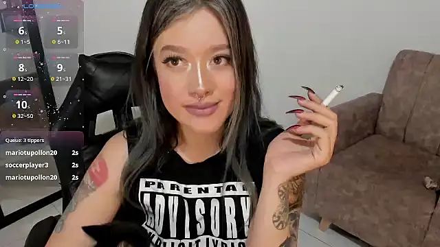 kat_apple's Live XXX Chat