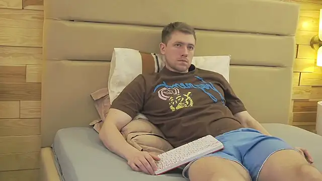 Chat +18 de EthanPinkman ao vivo