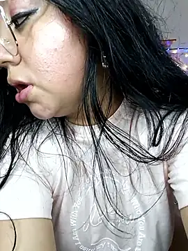 keterinjones--11 Live XXX Chat