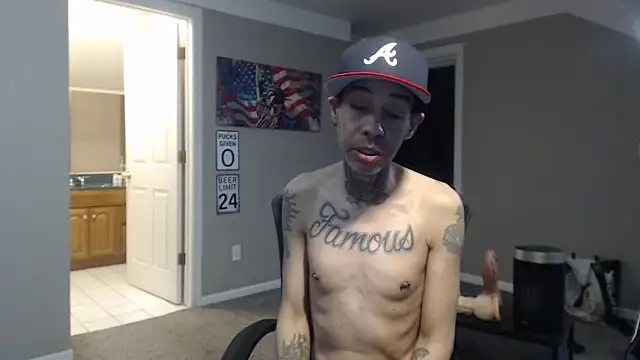 Michigan9000 라이브 XXX 채팅