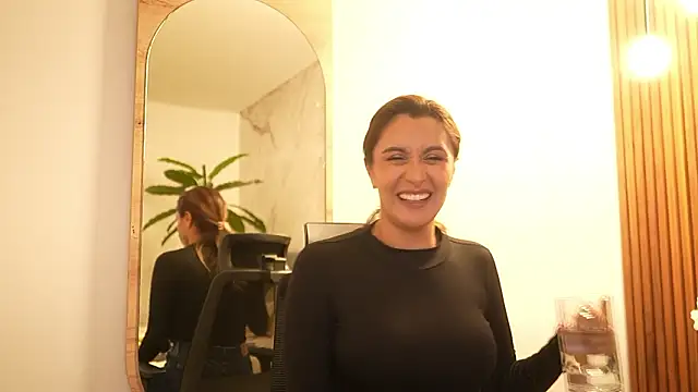 VictoriaBellah Chat XXX in diretta