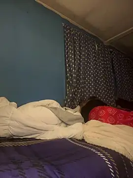 Thickerthenasnickerandkk Live XXX-chat