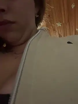 ISABELLA-01_ Live XXX Chat