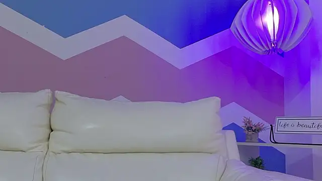 dalia-saenz's Live XXX Chat