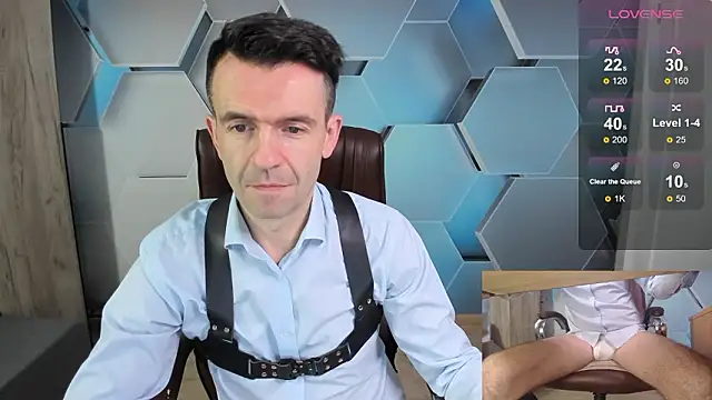 Chat +18 de SteveTiger ao vivo