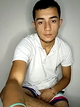 Chat +18 de Thick_Cock ao vivo