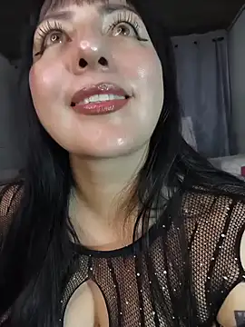 Show de webcam de HOTKITTEN_LATINAXX