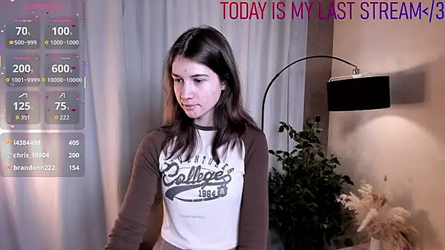 Онлайн чат XXX MarilynMun