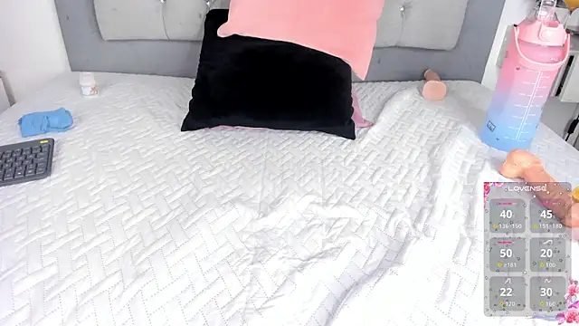 saray_reesee: απευθείας συνομιλία ΧΧΧ