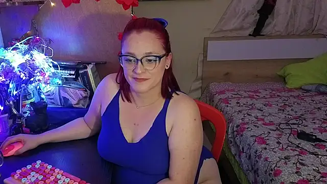 ValkaBlue: онлайн-секс-чат