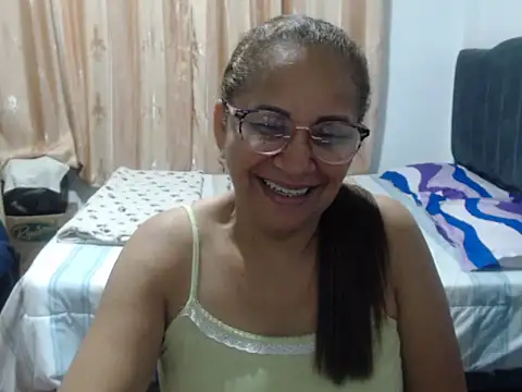 Candyy_mature Webcam-Show