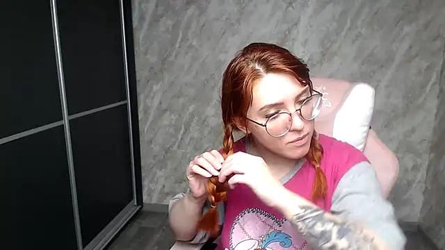 Chatroom XXX en direct de Reginasmilee