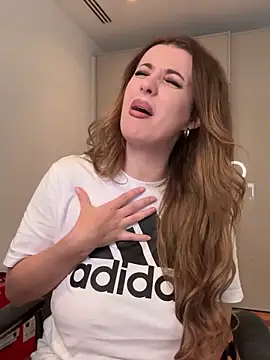 XXX chat uživo modela RoxxyDallas