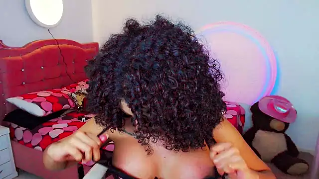 Tanedra_collings 现场XXX聊天