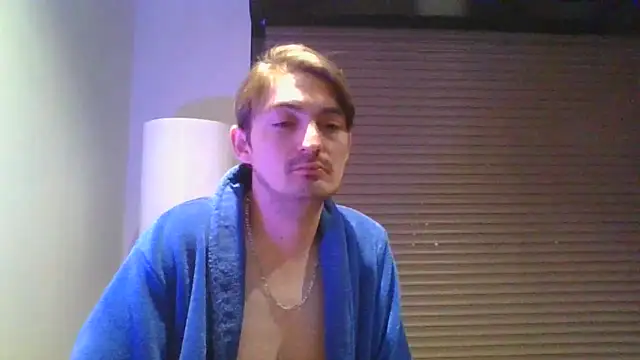 Wesleymodel élő XXX-chatje