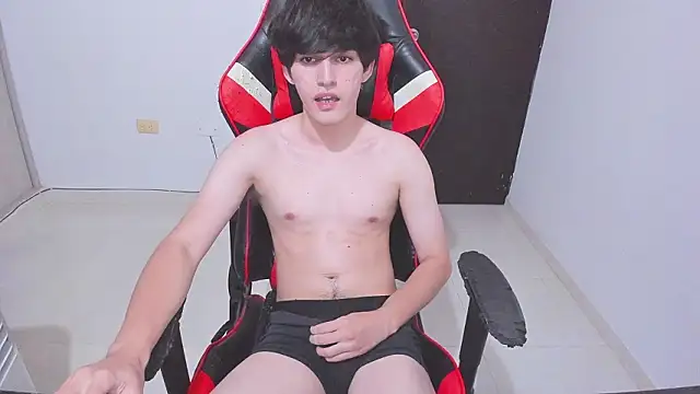 eren_188 élő XXX-chatje