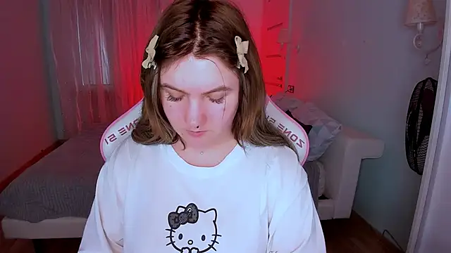 lovelyy_julia's Live XXX Chat