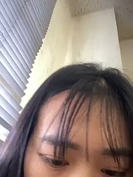 CUTEBABY-69's Live XXX Chat