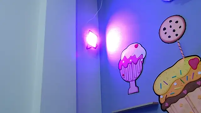 Czat XXX na żywo – skinnysexzara18