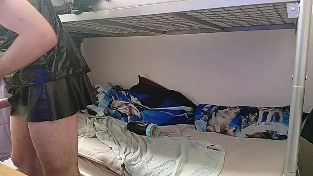 HoT_LateX_Man élő XXX-chatje