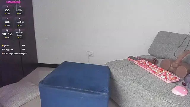 AvaFerrera live XXX chat