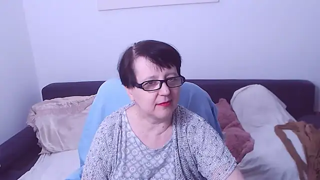 ChristaRose: онлайн-секс-чат