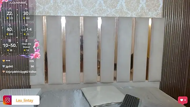 Вебкам-шоу Laulin_tay