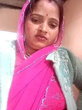 Rubi12A Show in webcam