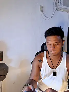 Chat XXX ao vivo de Felix_Asher