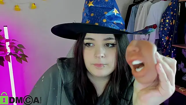 Mia_R0ss Adlı Modelin Canlı XXX Sohbeti