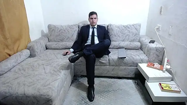 Victor_Maitland: онлайн-секс-чат