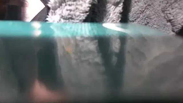 RickStone51: διαδικτυακό σόου στην κάμερα