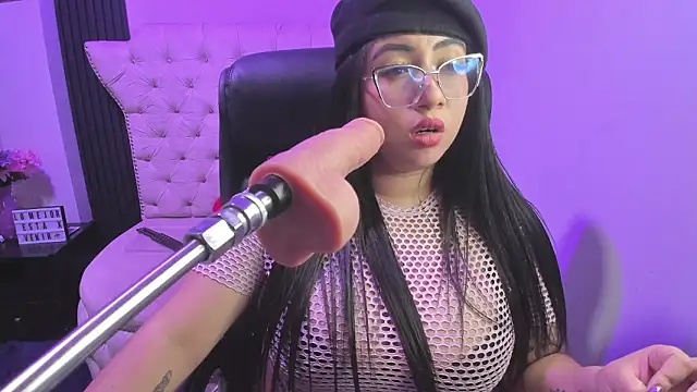 Sexy_cristall_ 现场XXX聊天