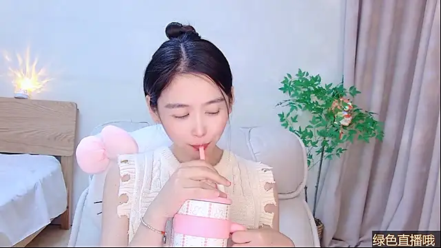 Coco-Sweetie 现场XXX聊天