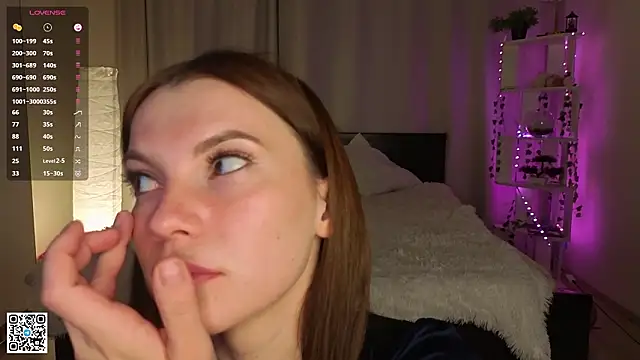 LaveraMeling Chat XXX live